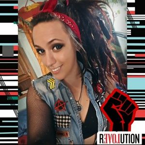 Meet your Posher, Sara